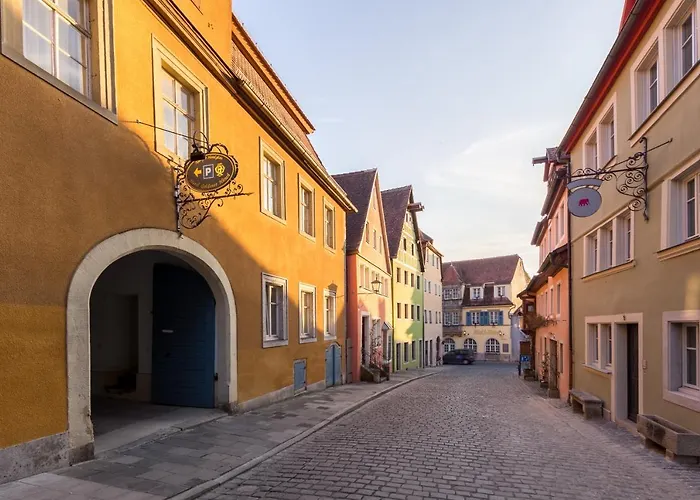 Gaestehaus Ploenlein - Goldener Hirsch Rothenburg Ξενοδοχείο Ρότενμπουργκ (Τάουμπερ)