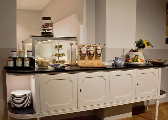 Gaestehaus Ploenlein - Goldener Hirsch Rothenburg Ξενοδοχείο *