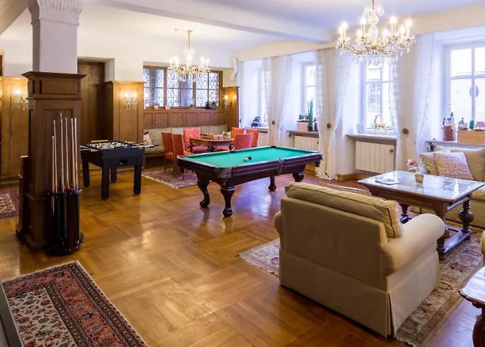 Gaestehaus Ploenlein - Goldener Hirsch Rothenburg Hotel